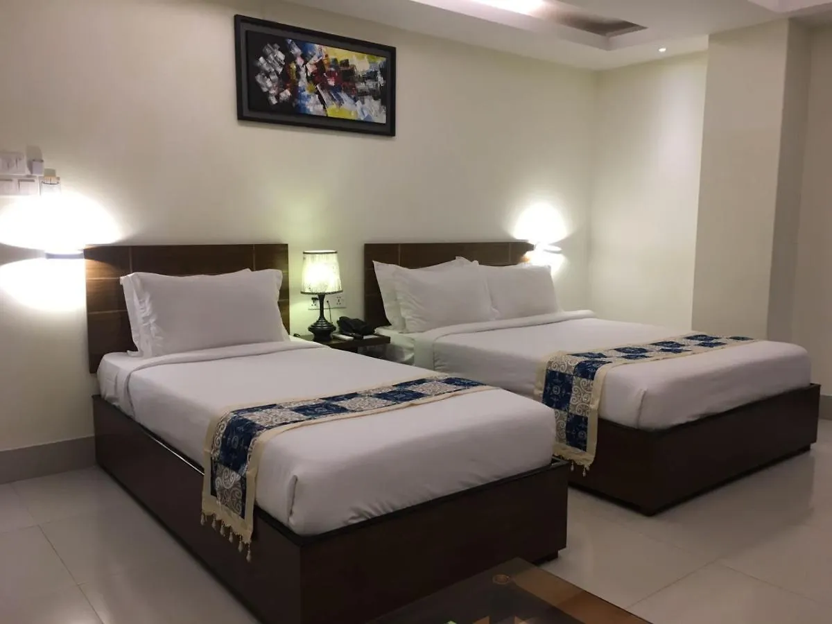 Hotel The Grand Hyatt Dhaka Bed & Breakfast
