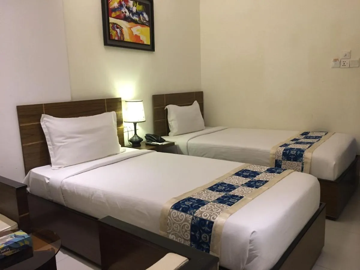 Hotel The Grand Hyatt Dhaka Bed & Breakfast