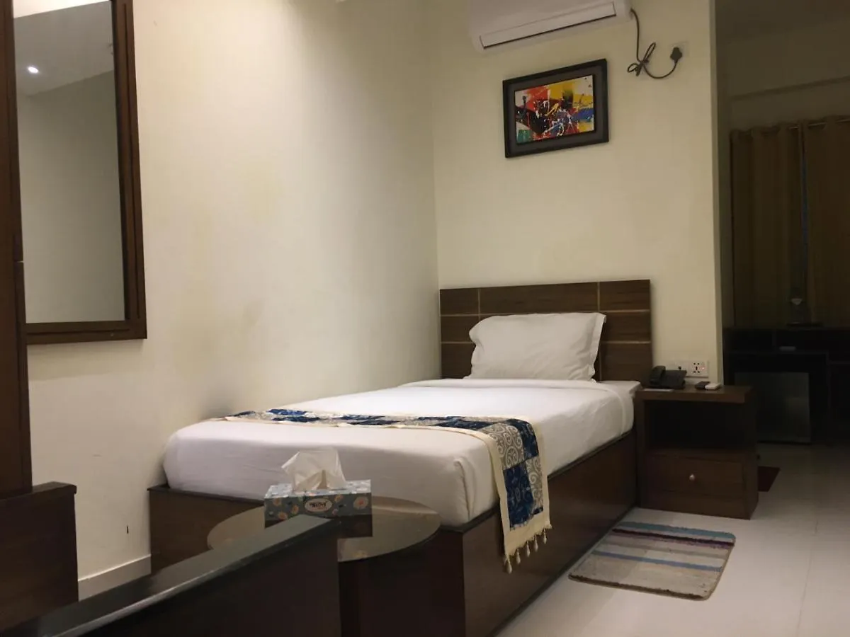 Hotel The Grand Hyatt Dhaka 0*,  Bangladesh